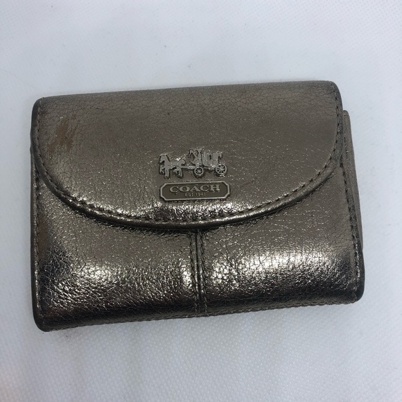 Coach Handbags - Coach Pewter Card Holder Wallet